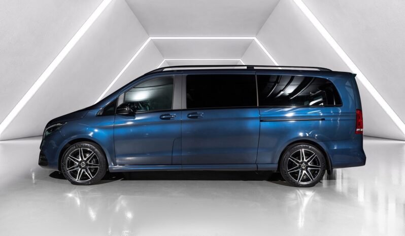 
Mercedes-Benz Classe V 300 d 4MATIC AMG Line full									