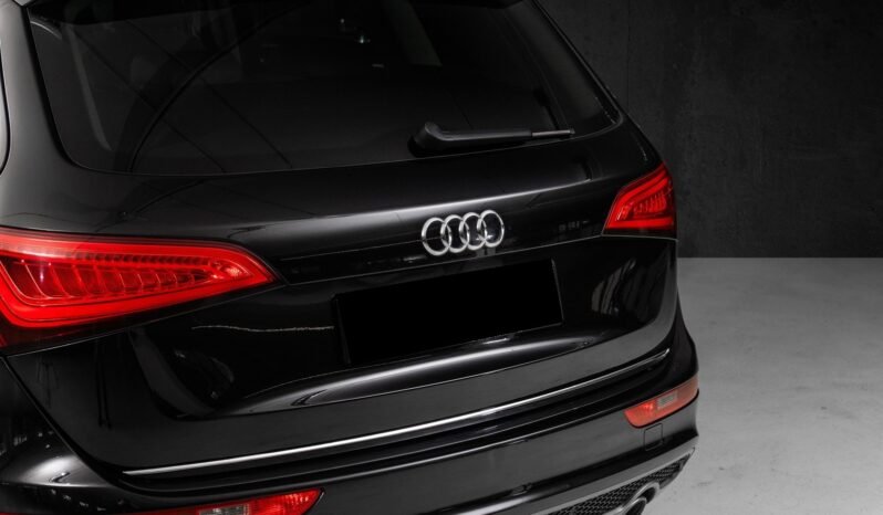 
Audi Q5 3.0 V6 TDI 258 ch Quattro S line full									
