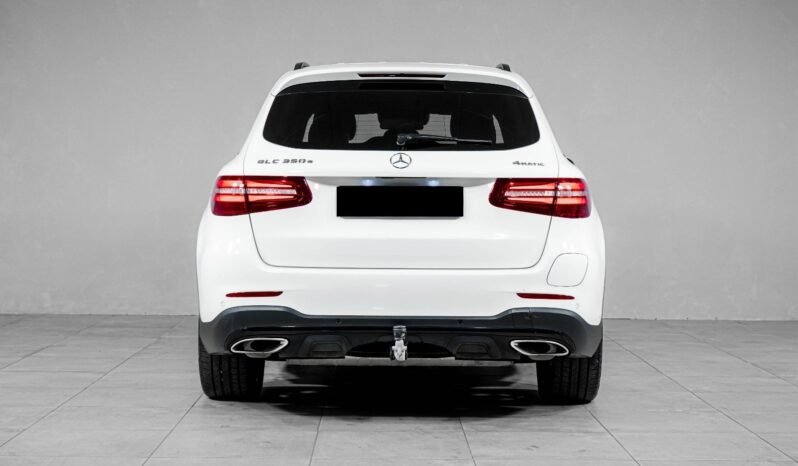 
Mercedes-Benz GLC 350e 4MATIC AMG full									