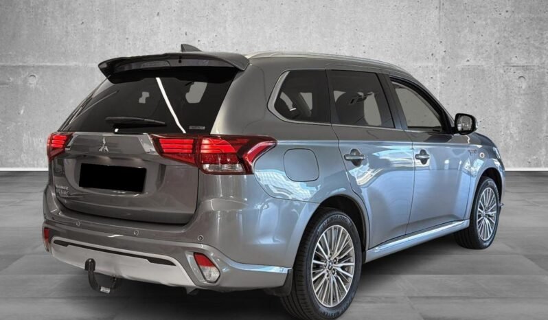 
Mitsubishi Outlander PHEV full									