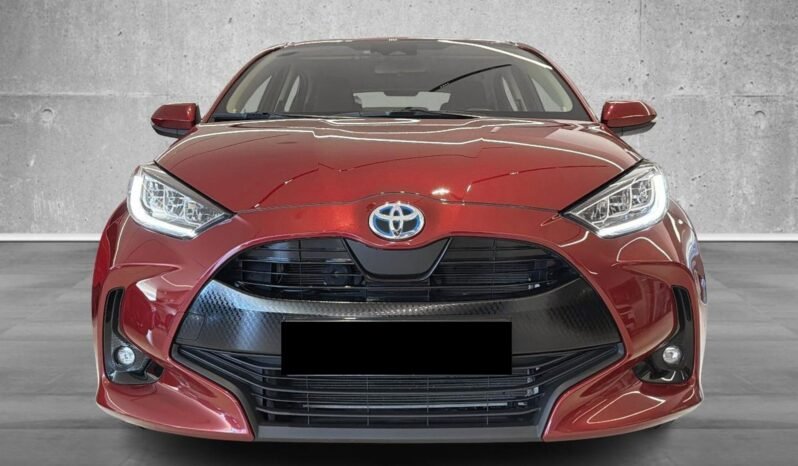 
Toyota Yaris Hybrid Active Tech full									