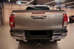 Toyota HiLux 4×4