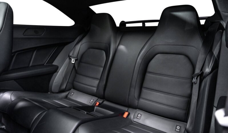 
Mercedes-Benz C63 AMG 6.2 V8 Performance full									