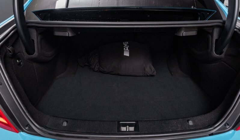 
Mercedes-Benz C63 AMG 6.2 V8 Performance full									