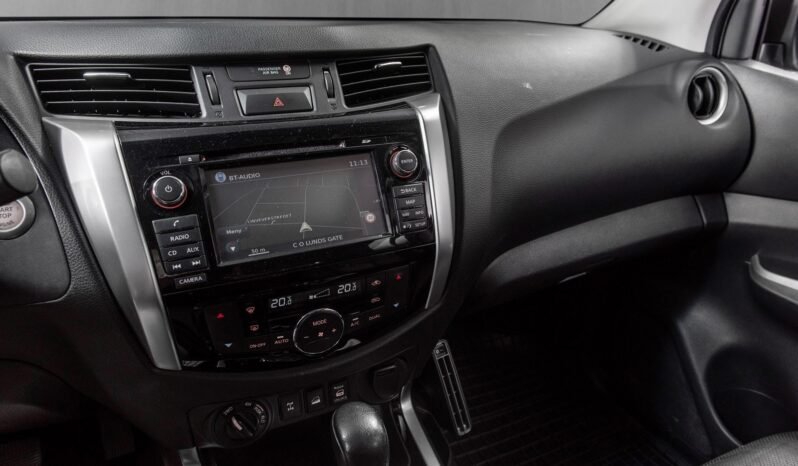 
Nissan Navara 2.3 dCi 190 ch Double Cab full									