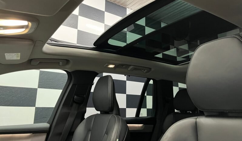 
Volvo XC90 T8 Ultra Dark AWD 7-S full									
