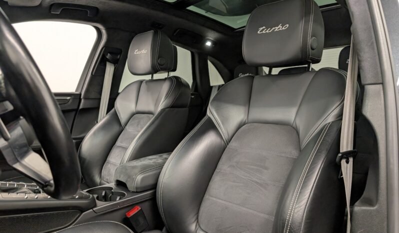 
Porsche Macan Turbo Performance Package (PP) 3.6 V6 Biturbo full									