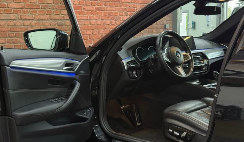 
BMW Série 5 530e M Sport full									