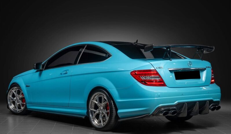 
Mercedes-Benz C63 AMG 6.2 V8 Performance full									