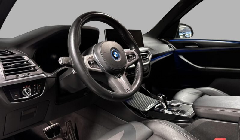 
BMW X3 xDrive30e M Sport full									