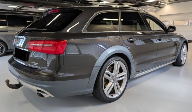 
Audi A6 allroad quattro 3.0 TDI V6 – 245 ch full									