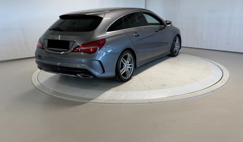 
Mercedes-Benz CLA 180 AMG full									