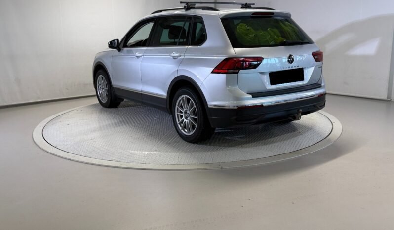
Volkswagen Tiguan Life 2.0 TDI 4MOTION DSG full									