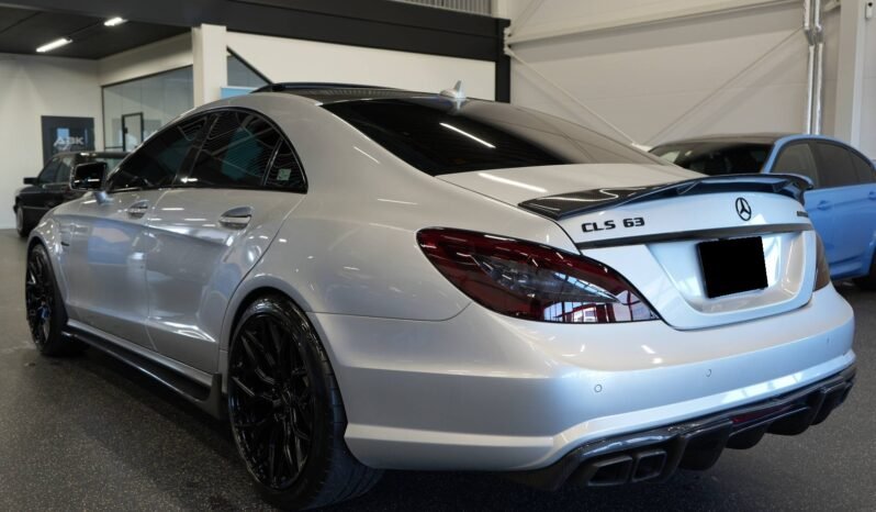 
Mercedes-Benz CLS 63 AMG V8 full									