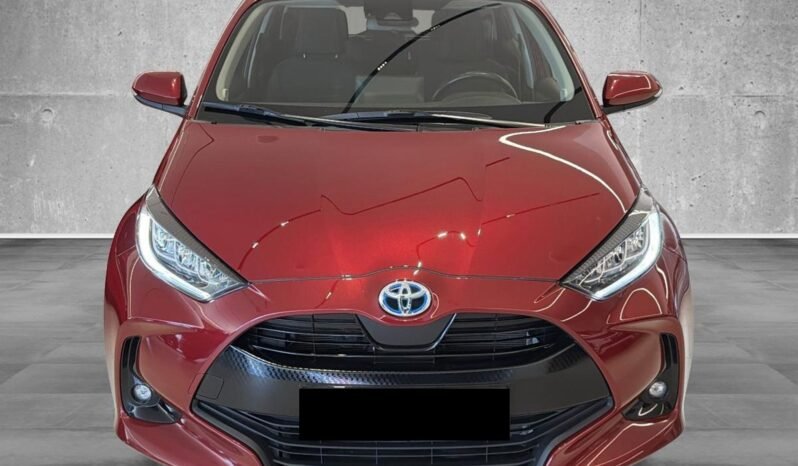 
Toyota Yaris Hybrid Active Tech full									