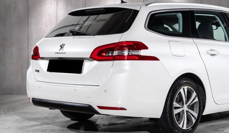 
Peugeot 308 full									