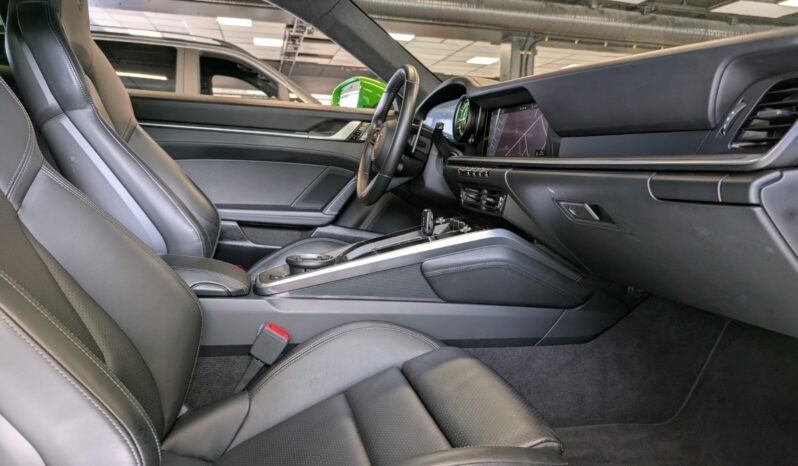 
Porsche 911 Carrera 4S 992 – 3.0 Flat-Six Biturbo 450 ch full									