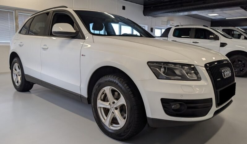 
Audi Q5 2.0 TDI quattro S line full									