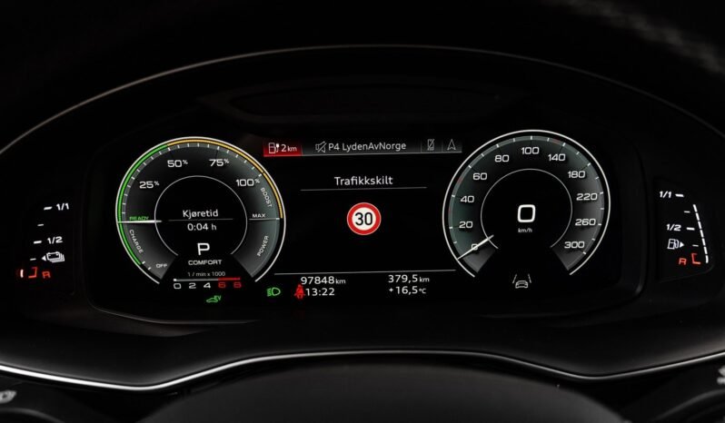 
Audi Q8 60 TFSI e quattro S line full									