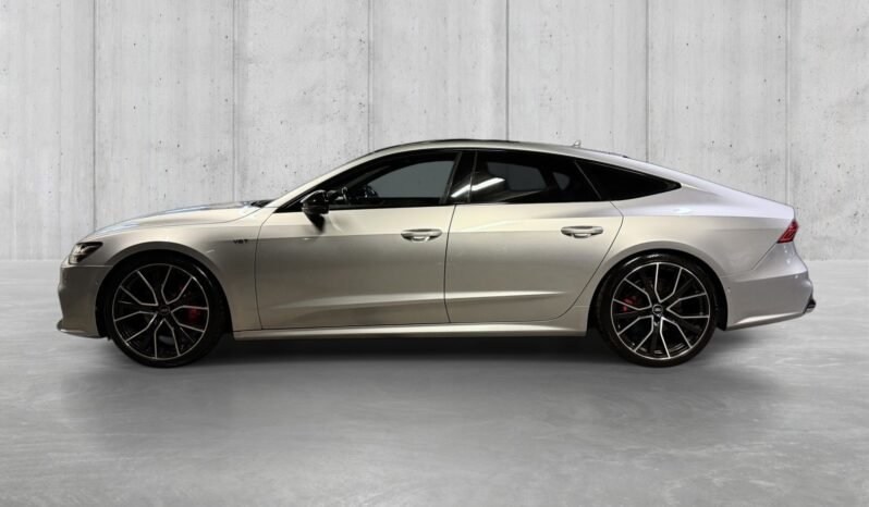 
Audi A7 Sportback 3.0 TFSI 351 CH full									
