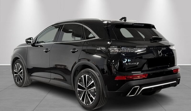 
DS 7 Crossback E-TENSE 4×4 – 300 CH full									