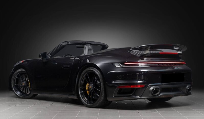 
Porsche 911 Turbo S (992) full									