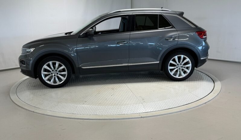 
Volkswagen T-Roc Sport 2.0 TDI 150 CH 4MOTION DSG full									