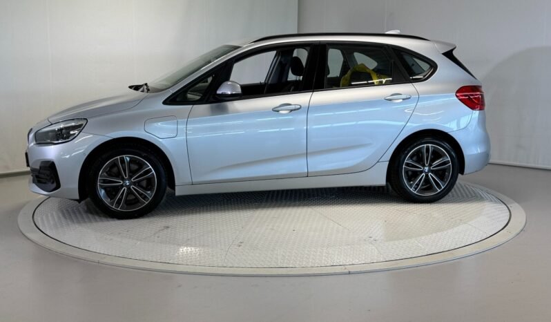 
BMW 225xe iPerformance 220 CH full									