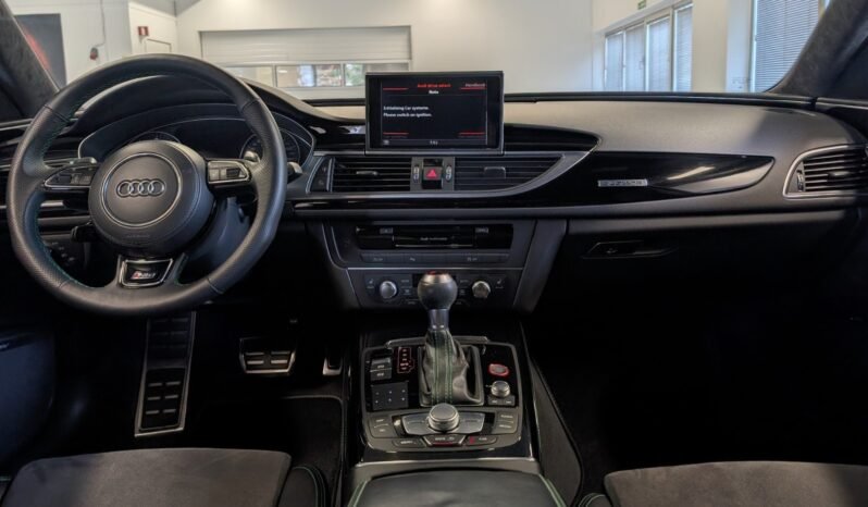 
Audi RS6 Avant Performance 4.0 TFSI V8 quattro full									