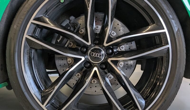 
Audi RS6 Avant Performance 4.0 TFSI V8 quattro full									