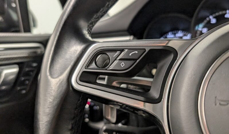 
Porsche Macan Turbo Performance Package (PP) 3.6 V6 Biturbo full									