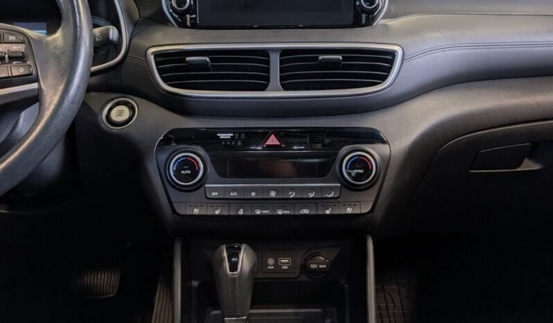 
Hyundai Tucson Premium 1.6 CRDi 136 ch full									