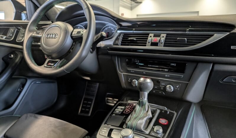 
Audi RS6 Avant Performance 4.0 TFSI V8 quattro full									