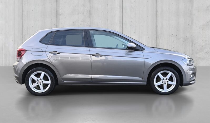 
Volkswagen Polo Highline 1.0 TSI 95 CH full									