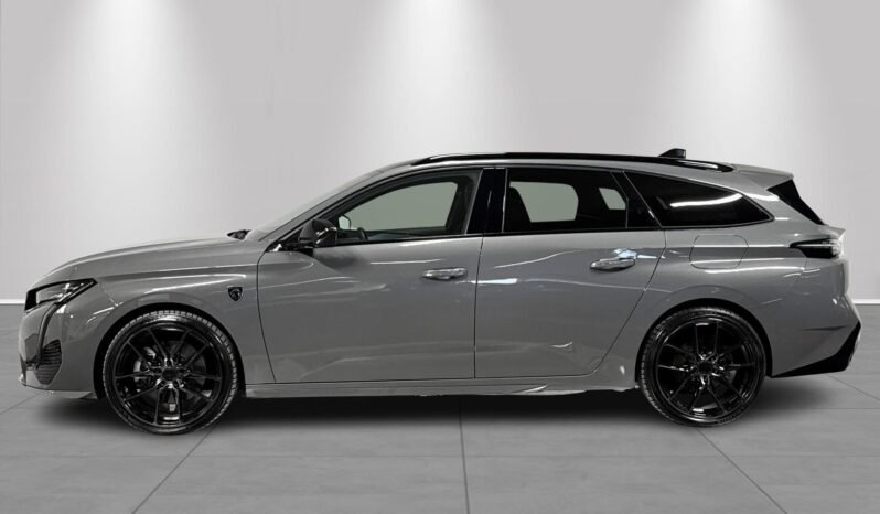 
Peugeot 308 SW Plug-In Hybrid 224 ch full									