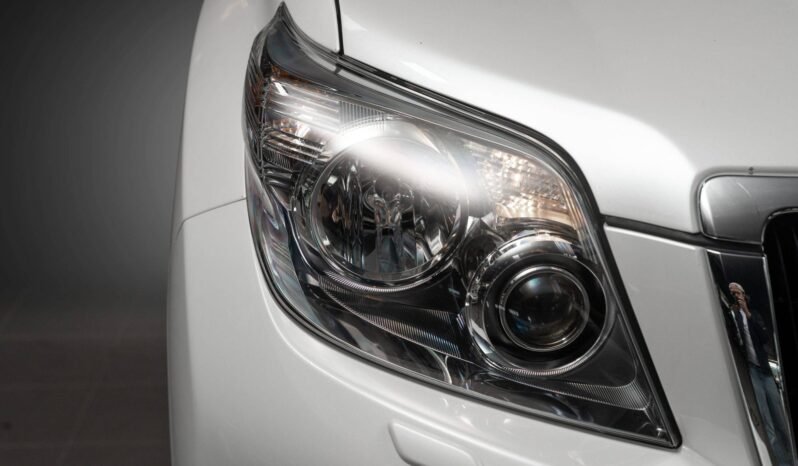 
Toyota Land Cruiser 3.0 D-4D VX-L full									