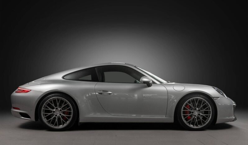 
Porsche 911 Carrera S (991.2) full									