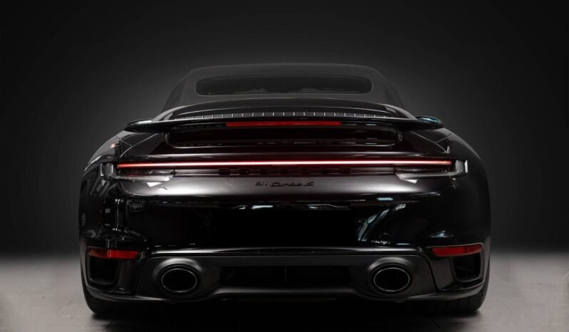 
Porsche 911 Turbo S (992) full									