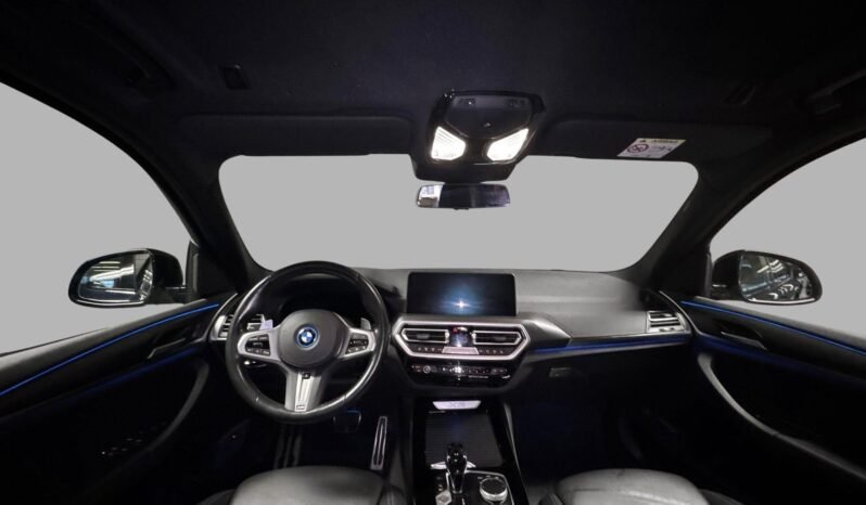 
BMW X3 xDrive30e M Sport full									