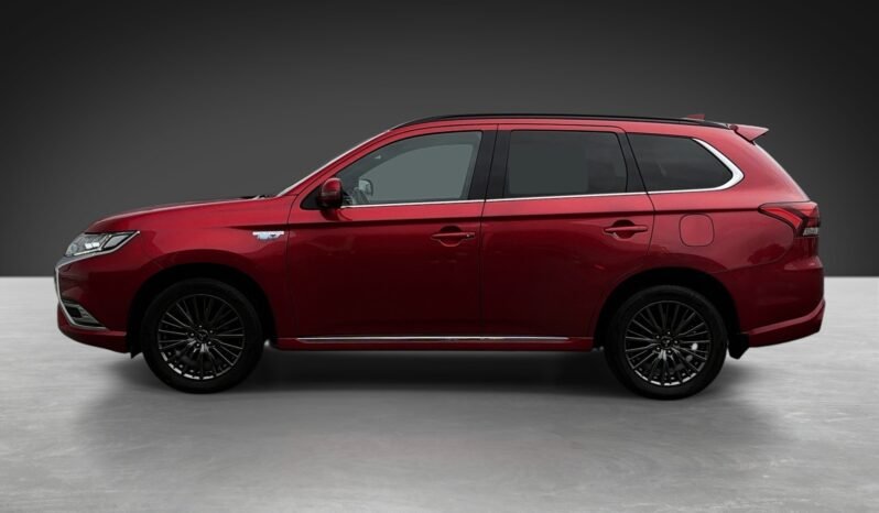 
Mitsubishi Outlander PHEV S-Edition S-AWC full									