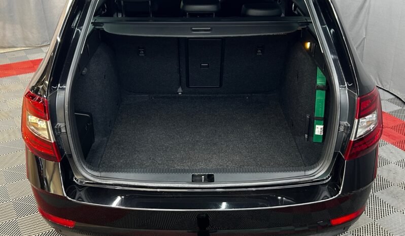 
Škoda Octavia 4×4 full									