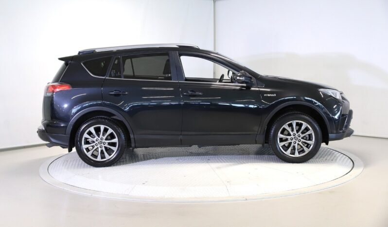 
Toyota RAV4 Hybrid AWD Exclusive full									
