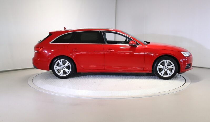 
Audi A4 Avant 1.4 TFSI full									
