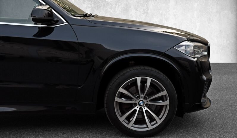 
BMW X5 xDrive40e M Sport full									