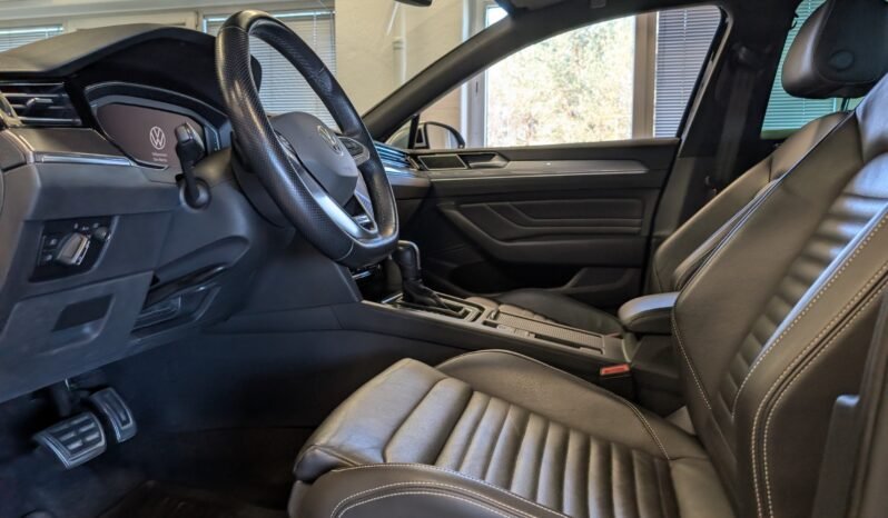 
Volkswagen Passat Alltrack 2.0 TDI full									