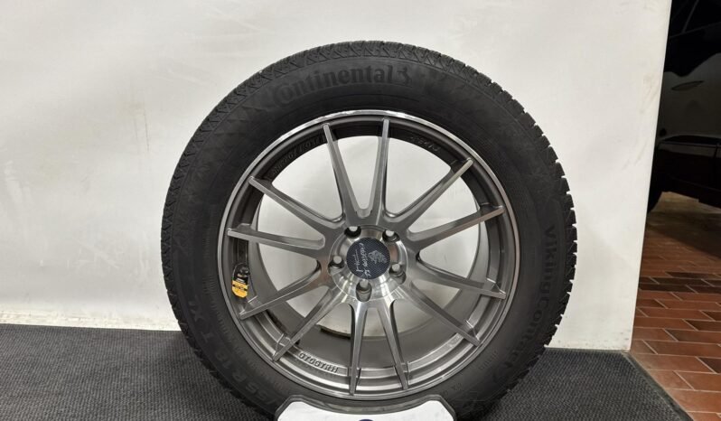 
Mercedes-Benz GLA 200 d 4MATIC PremiumPlus full									