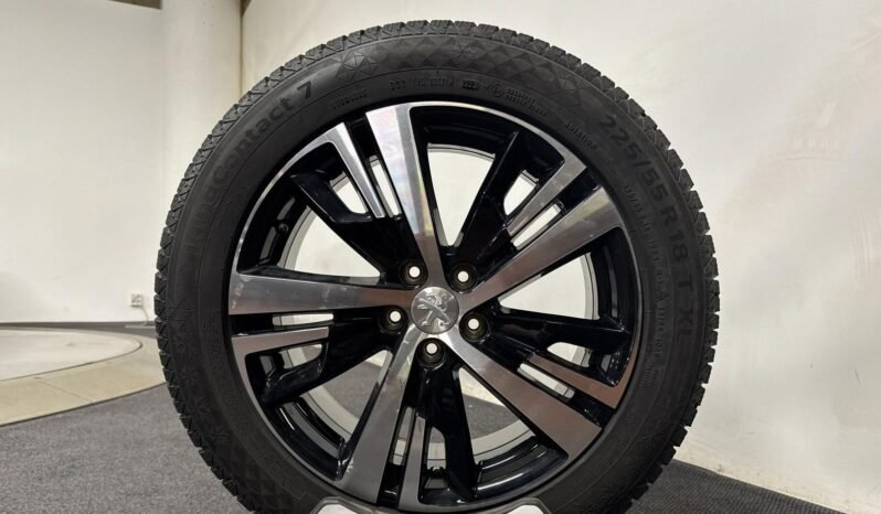 
Peugeot 3008 GT Hybrid4 300 CH full									