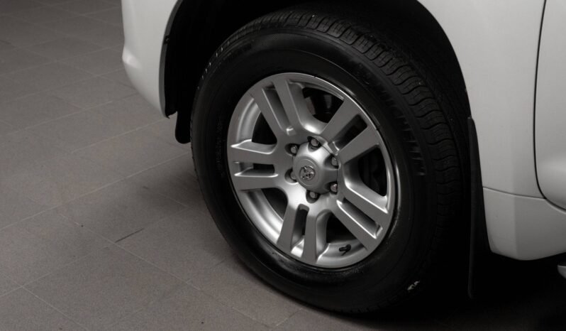 
Toyota Land Cruiser 3.0 D-4D VX-L full									