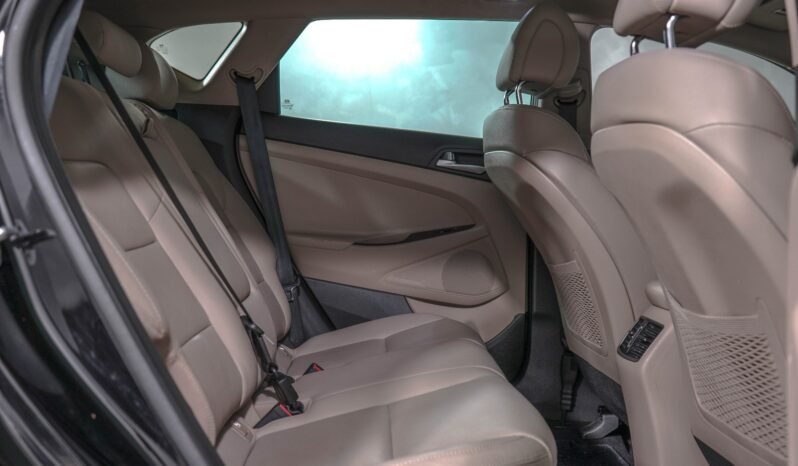 
Hyundai Tucson full									