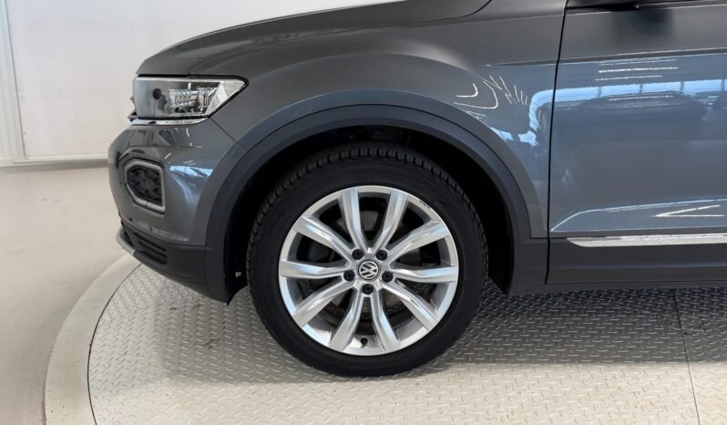
Volkswagen T-Roc Sport 2.0 TDI 150 CH 4MOTION DSG full									